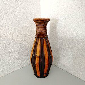 Wood Art /vase to hold dry flowers, leaf collection, grass, ...